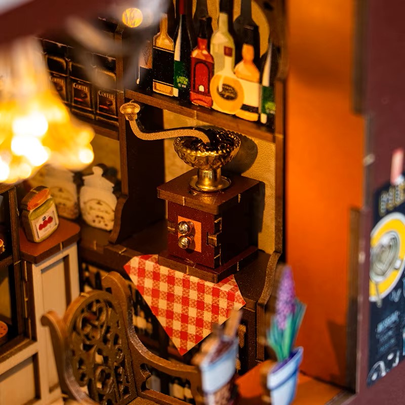 DIY Book Nook - Coffee House