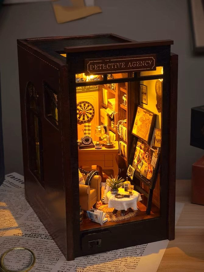 DIY Book Nook - Detective Agency