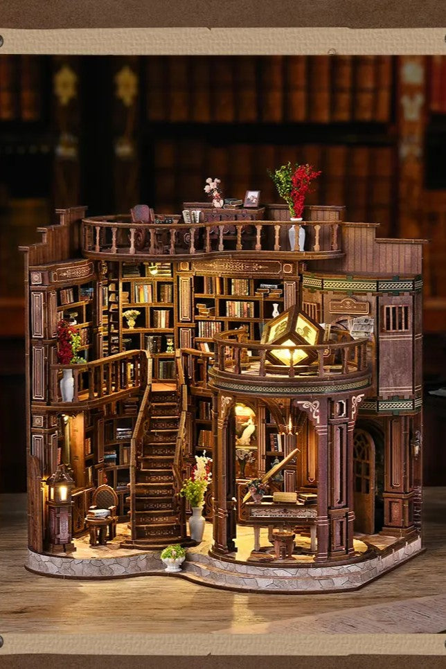 DIY Mini House - Old Manor Library