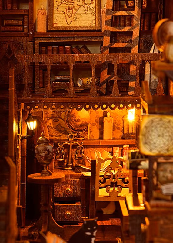 DIY Book Nook - Medieval Study