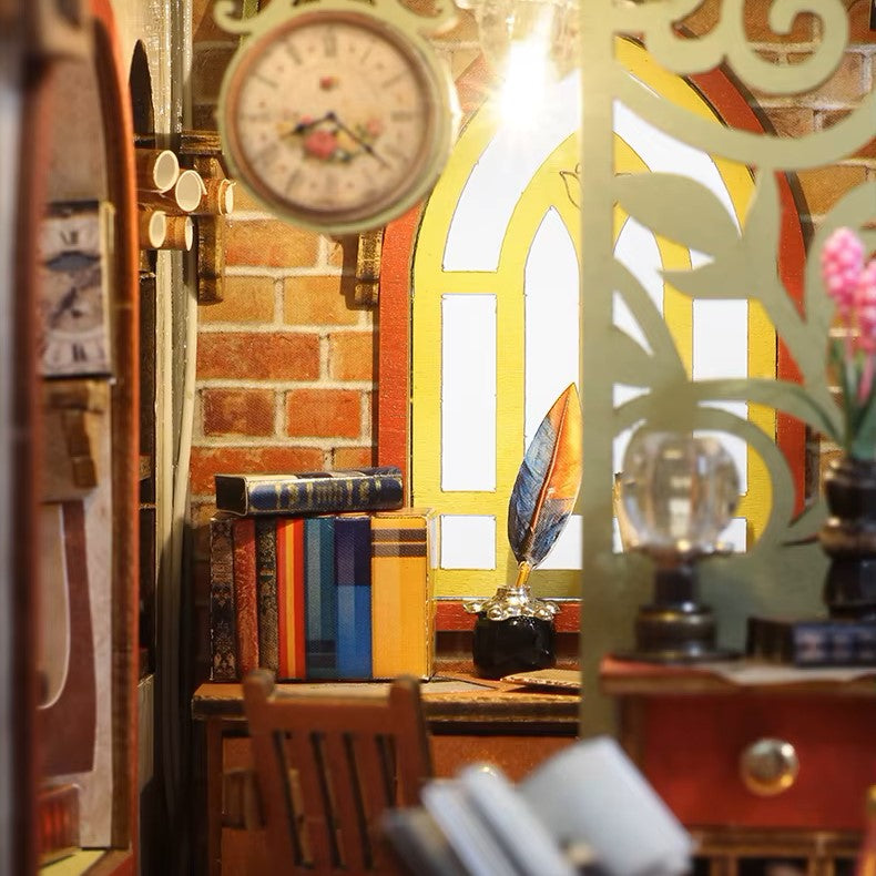 DIY Mini House - Book Cottage