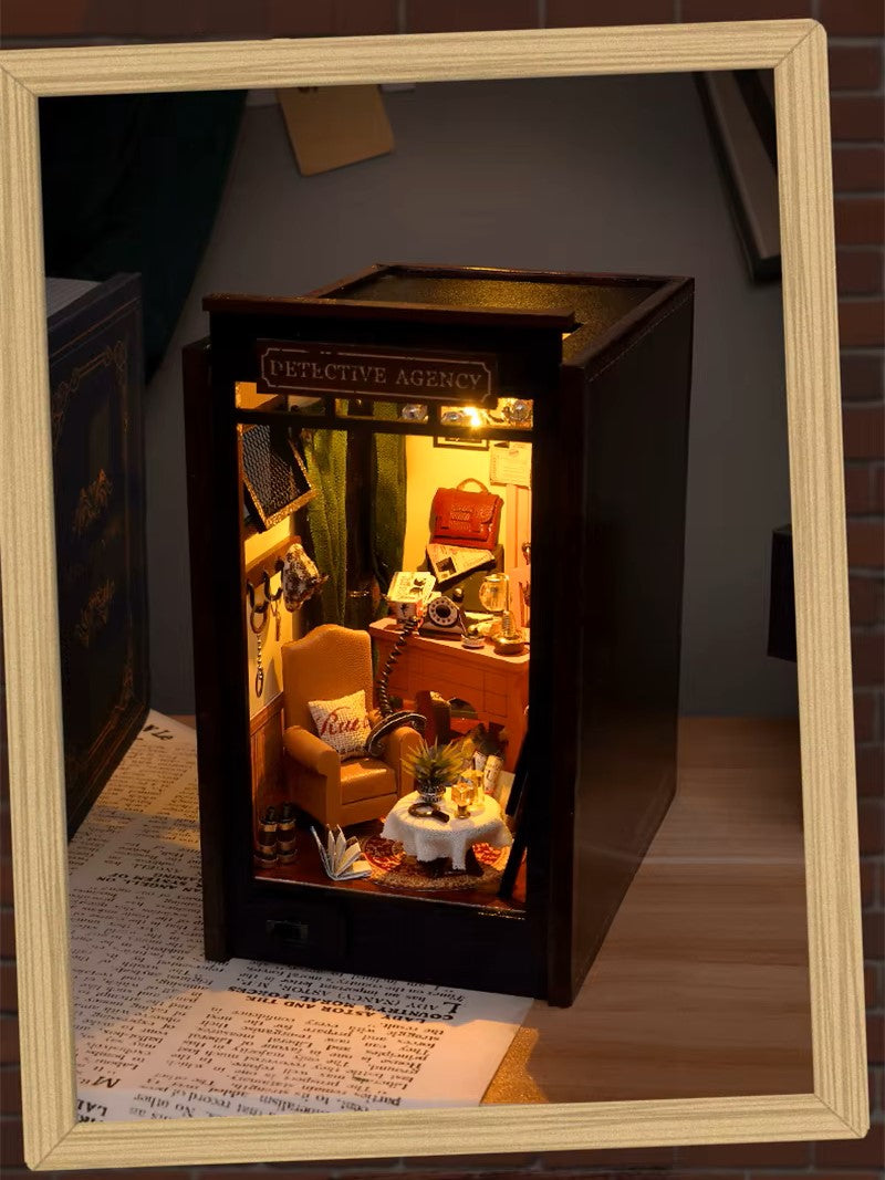 DIY Book Nook - Detective Agency