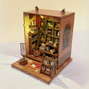 DIY Book Nook - Velvet Bookshop