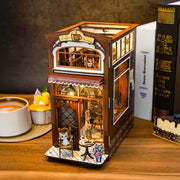 DIY Book Nook - Whisker’s Brew