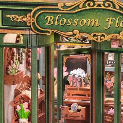 DIY Mini House - DIY Boutique Florist