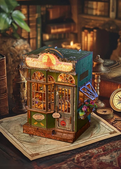 DIY Book Nook - Verdant Magic Shop