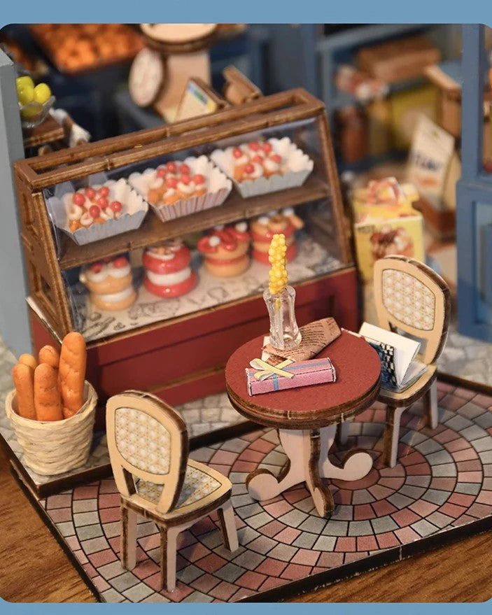 DIY Mini House - Little Loaf Bakery