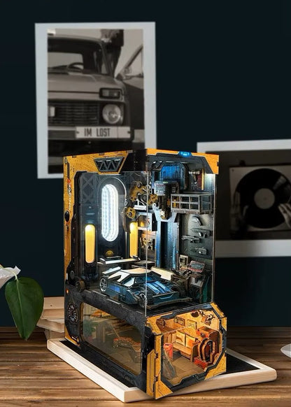 DIY Book Nook - Apocalyptic Car Workshop Bunker