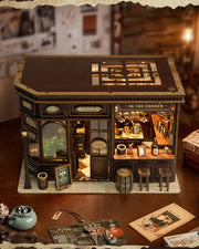 DIY Mini House - Crimson Oak Tavern