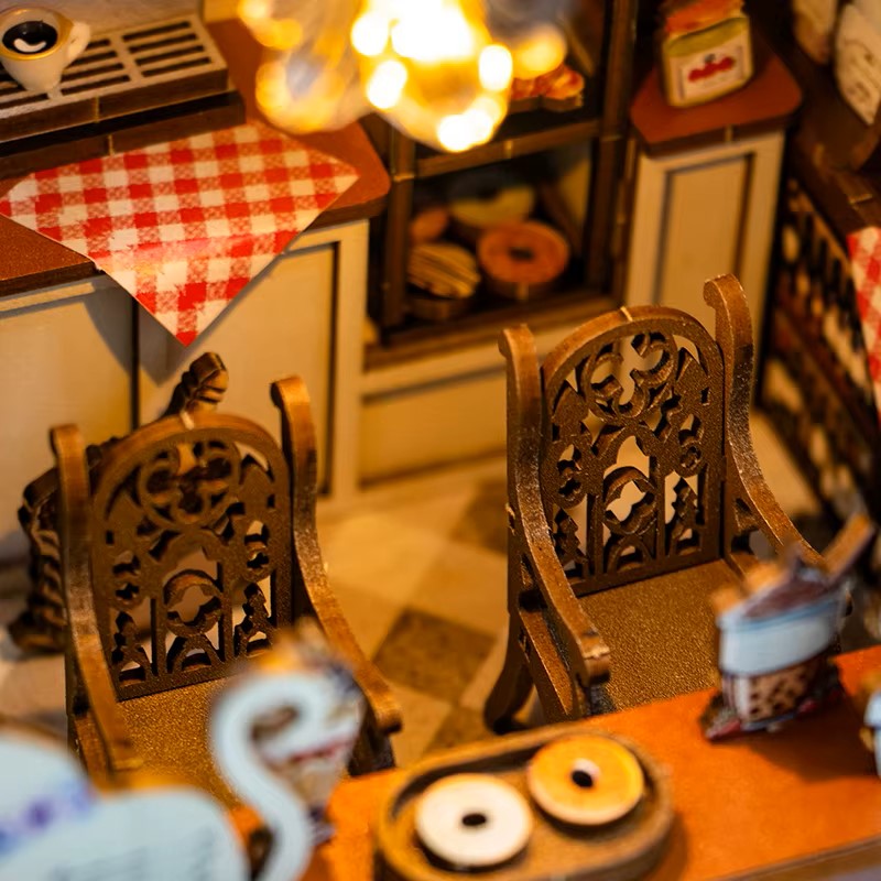 Signature Set - Books & Brews